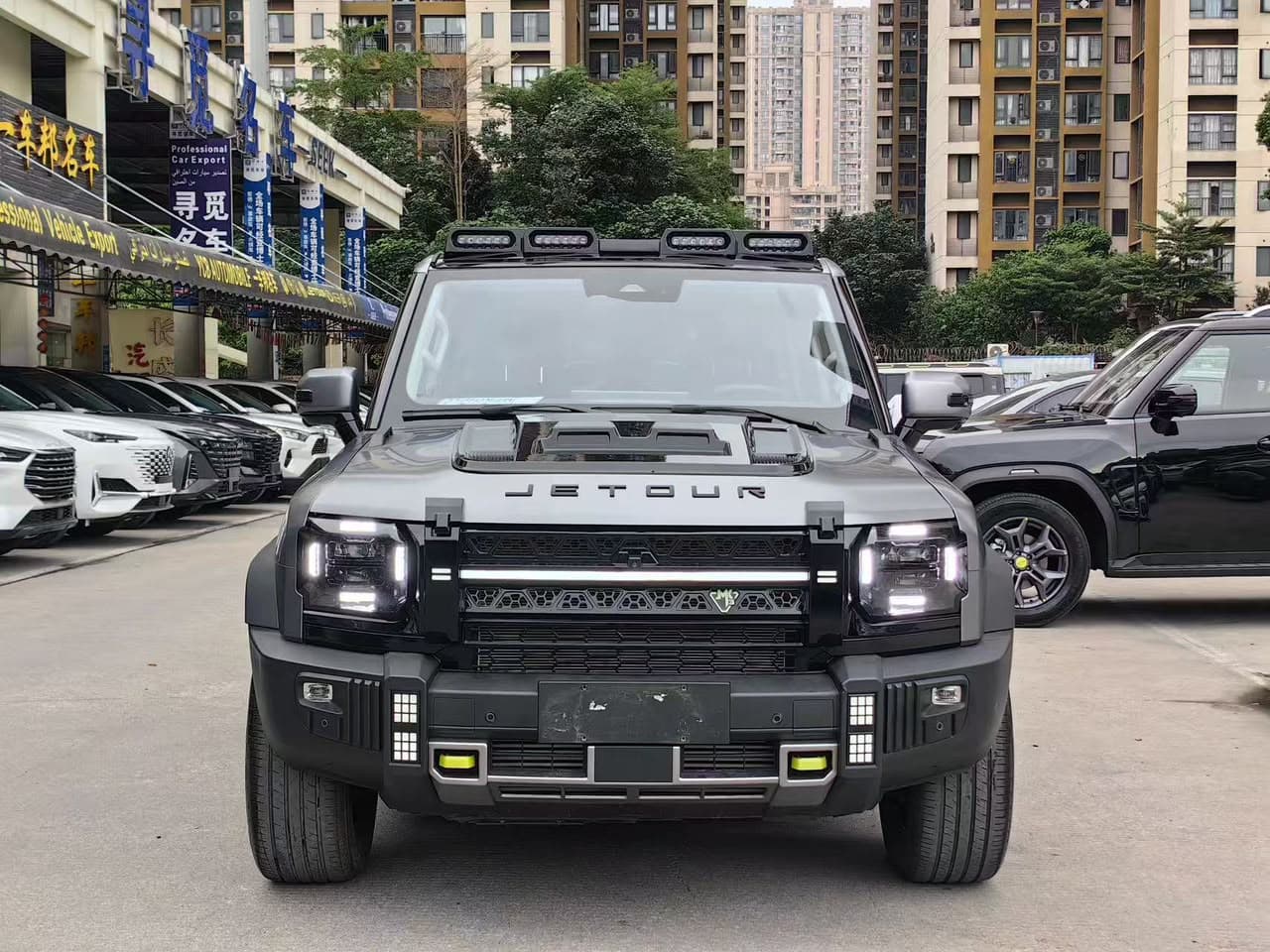 Jetour Shanhai T2 (Traveller) AWD Hybrid Off-Road SUV (Black Sport Edition)