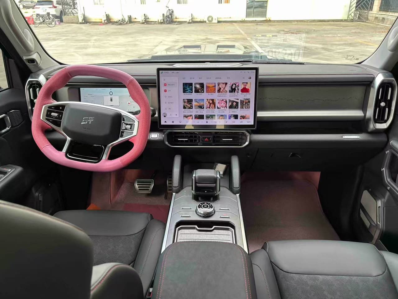 Jetour Shanhai T2 (Traveller) AWD Hybrid Off-Road SUV (Black Sport Edition)