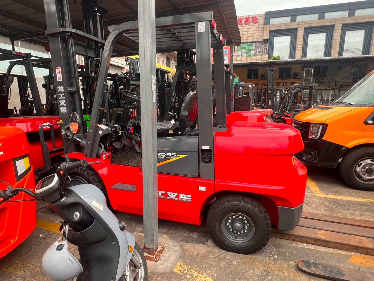 Lonking 5-35 Series Industrial Heavy-Duty Counterbalanced Forklift