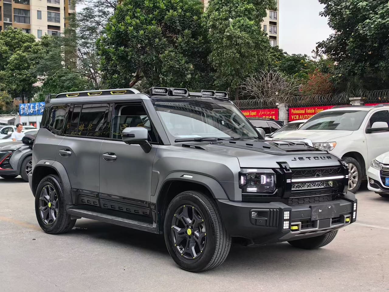 Jetour Shanhai T2 (Traveller) AWD Hybrid Off-Road SUV (Black Sport Edition)