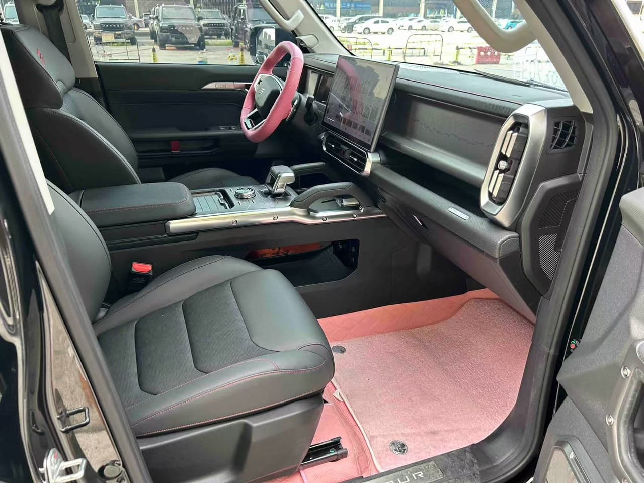 Jetour Shanhai T2 (Traveller) AWD Hybrid Off-Road SUV (Black Sport Edition)